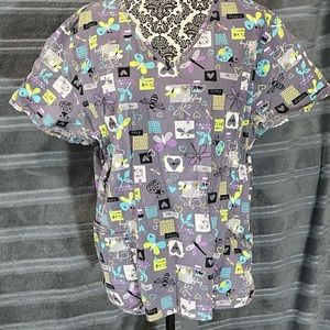 Sb scrub top